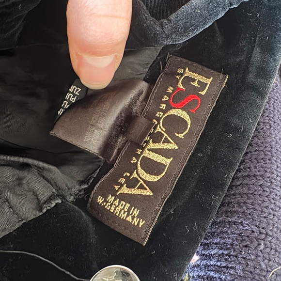 Vintage Escada Pure Wool Tartan Plaid Skirt - Picture 4 of 5